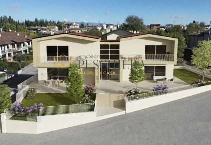 Foto Appartamento in Via Brigate Italia Avesani, Ponti sul Mincio di 125 m²