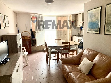 Foto Appartamento in via  Paolo Totire 16, Turi di 35 m² con 2 locali
