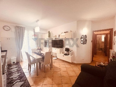Foto Appartamento a Castellina Marittima di 66 m² con 3 locali in vendita