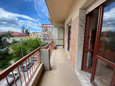 Foto Appartamento in via Genova 1, Catanzaro Catanzaro Lido di 140 m²