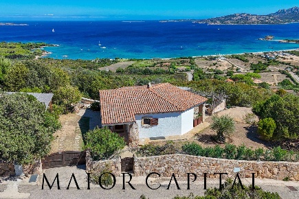 Foto Villa unifamiliare in Loc. Mannena snc, Arzachena Cannigione di 181 m²
