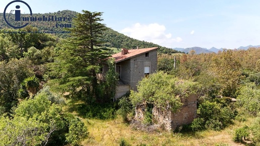 Foto Casa indipendente in Località Taccu, Lanusei di 160 m² con 6 locali