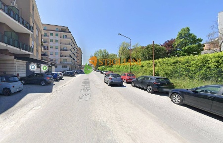Foto Appartamento in Via Giovan Battista Vico, Campobasso di 110 m²