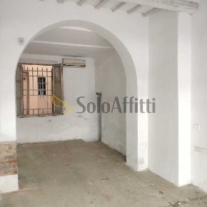 Foto Locale commerciale a Firenze Porta al Prato - San Jacopino di 30 m²