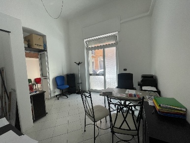 Foto Locale commerciale in Via Donghi 93 r, Genova San Fruttuoso di 45 m²