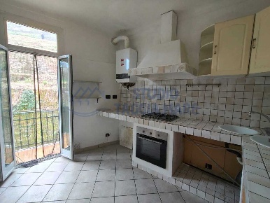 Foto Appartamento in VIA CORRENTINA, Soldano Centro di 70 m² con 3 locali