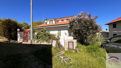 Foto Villa unifamiliare in Località Colafee 100, Ponzone di 280 m²