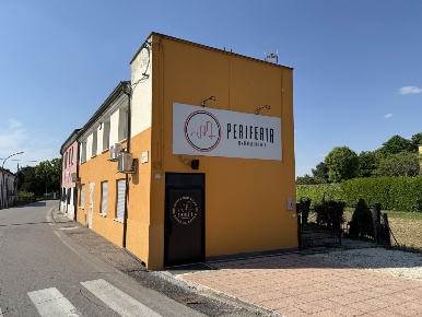 Foto Locale commerciale a Rovigo Grignano Polesine, Roverdicrè di 220 m²