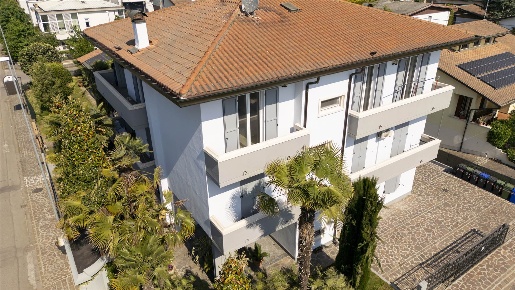 Foto Appartamento in VIA GIUGLIO CESARE  19, Carpi Due Ponti di 152 m²