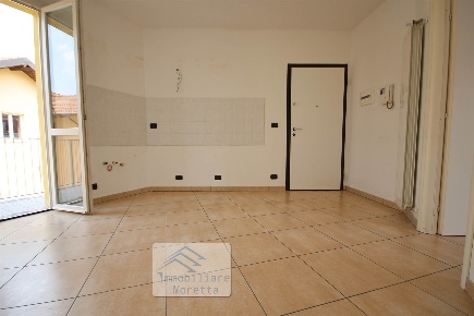 Foto Appartamento a Vezza d'Alba Centro di 70 m² con 3 locali in vendita