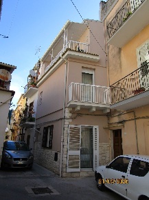 Foto Casa indipendente in Via Giorgio Schembari 12, Ragusa Centro di 131 m²