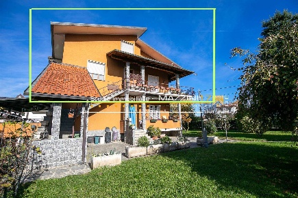 Foto Appartamento in Via Guglielmo Marconi 83, Origgio di 180 m² in vendita