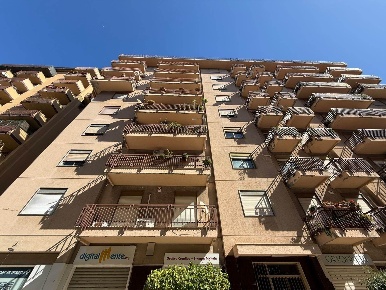 Foto Appartamento in via Sampolo  57, Palermo Montepellegrino di 150 m²