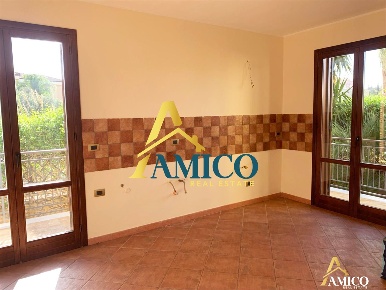 Foto Appartamento in Via Consolare, Santa Flavia di 125 m² con 5 locali