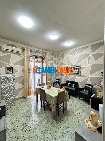 Foto Appartamento a Palermo Guadagna di 95 m² con 3 locali in vendita