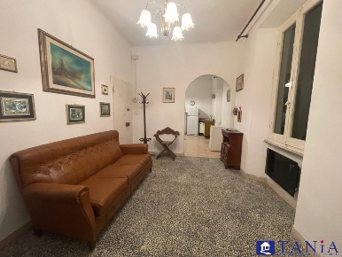 Foto Appartamento in VIA FIRENZE, Carrara di 60 m² con 4 locali in vendita