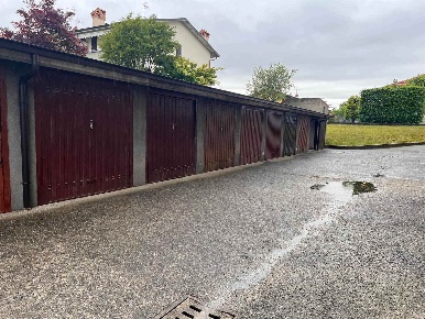 Foto Garage in Via Pontirolo, Fara Gera d'Adda Centro di 14 m² con 1 locali