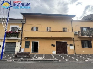 Foto Casa indipendente in Via Santuario, Sessa Aurunca Carano di 185 m²
