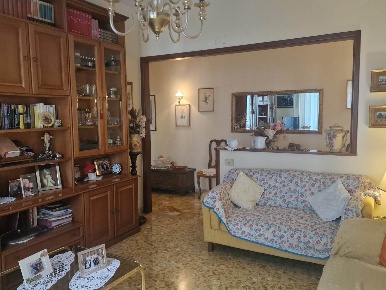 Foto Appartamento in via Imbriani, Sesto Fiorentino Sesto Città di 118 m²