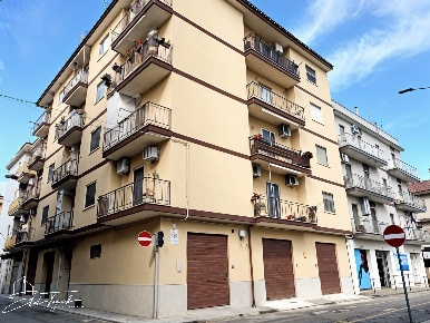 Foto Appartamento in Via Marco Polo 20, Palagiano di 90 m² con 3 locali