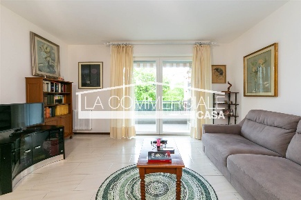Foto Appartamento a Mogliano Veneto Centro di 108 m² con 6 locali