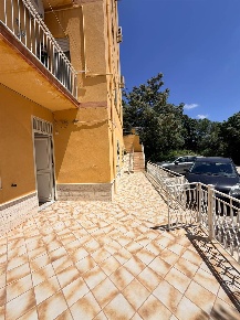 Foto Appartamento in via vito la mantia, Agrigento di 83 m² con 4 locali