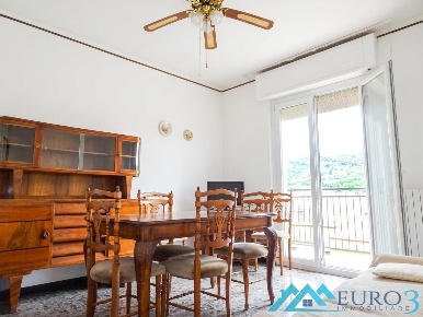 Foto Appartamento a Ascoli Piceno di 81 m² con 5 locali in vendita