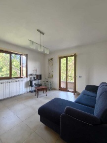 Foto Case semi ndipendenti a Aulla di 176 m² con 7 locali in vendita