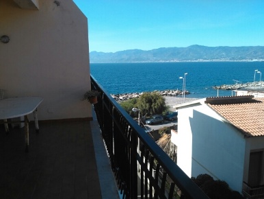 Foto Appartamento in Gallico Marina, Reggio di Calabria di 130 m²