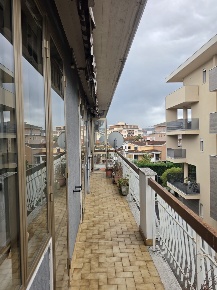 Foto Appartamento a Pescara Porto Turistico di 130 m² con 4 locali