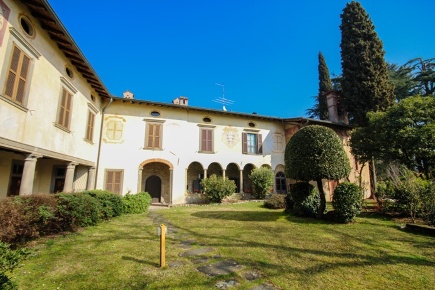 Foto Casa indipendente in via aminella, Trescore Balneario Centro di 434 m²