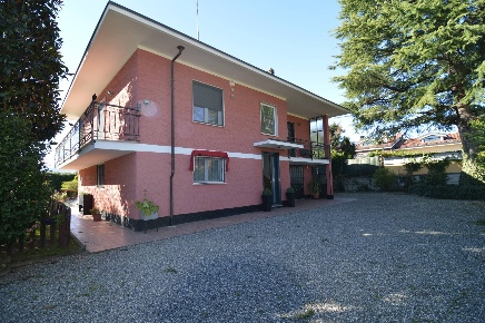 Foto Villa unifamiliare in VIA DEVIETTI GOGGIA 82, San Maurizio Canavese