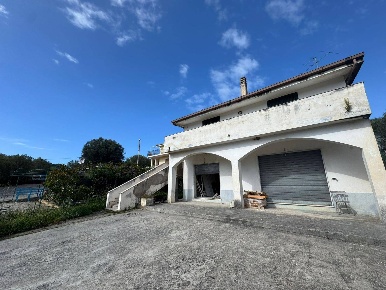 Foto Locale commerciale in località piana, Centola di 47 m² con 1 locali