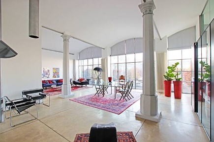 Foto Loft in via Gerolamo Acerbis, Alzano Lombardo Centro di 233 m²