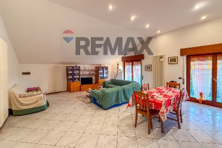 Foto Appartamento in via menotti 4, Dalmine Sabbio, Guzzanica di 117 m²