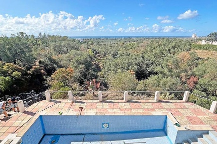 Foto Villa unifamiliare a Manduria di 250 m² con 5 locali in vendita
