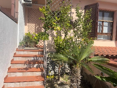 Foto Villa a schiera in Via Monte Gran Sasso, Selargius di 160 m²