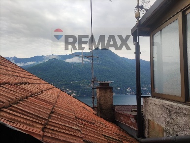 Foto Rustico in via Guglielmo Marconi, Moltrasio di 35 m² con 1 locali