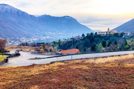 Foto Terreno residenziale in via San Bernardino, Ranzanico di 949 m²