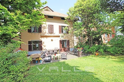 Foto Appartamento in via s. alessandro, Bergamo Centro di 360 m² in vendita