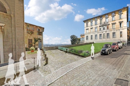 Foto Posti auto in via Porta Dipinta, Bergamo Città Alta di 18 m²