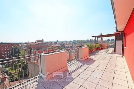 Foto Attico in via Don Lombardi, Ponte San Pietro Centro di 150 m²