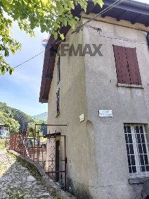 Foto Case semi ndipendenti in Via Per Bicogno 14, Faggeto Lario Lemna