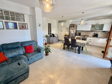 Foto Attico in VIA DON DAVID BERRETTINI 65, Fabriano Centro di 211 m²