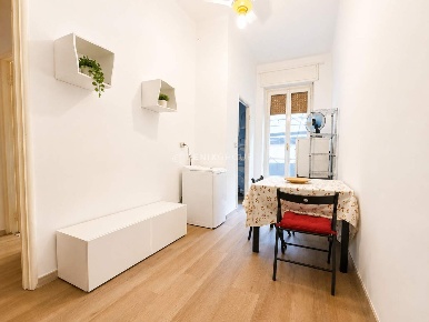 Foto Appartamento in Via Goffredo Sigieri 5, Milano di 50 m² con 2 locali