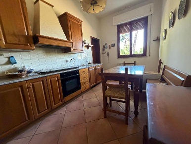 Foto Casa indipendente a Vinci Spicchio-sovigliana di 234 m² con 12 locali