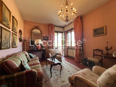 Foto Appartamento a Lucca Arancio di 136 m² con 6 locali in vendita