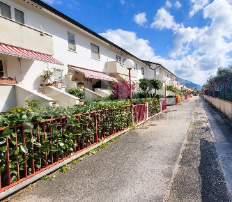 Foto Villa a schiera in Simplicio, Latina Latina Scalo di 200 m² in vendita