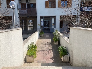 Foto Ufficio in Via Dalmazia 33, Brindisi Commenda di 128 m² con 4 locali