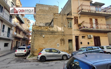 Foto Villa unifamiliare in Via Napoli, Bagheria di 100 m² con 4 locali